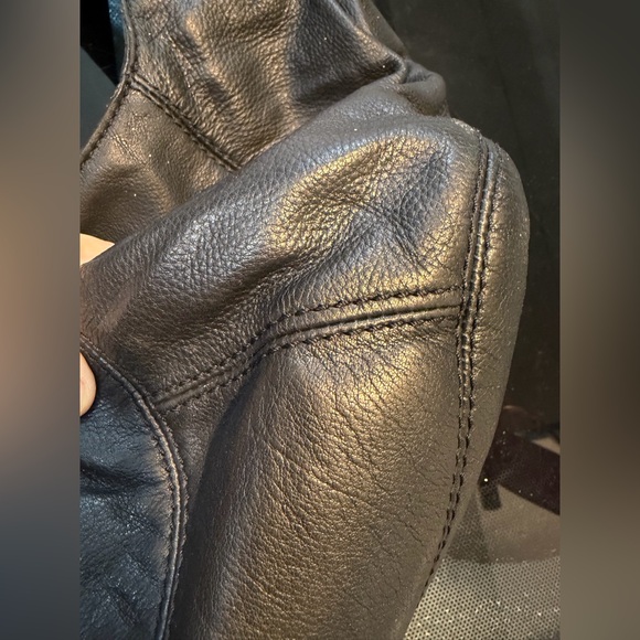 Michael Kors Black Hobo Leather with Gold Accent bag vintage - Picture 4 of 9